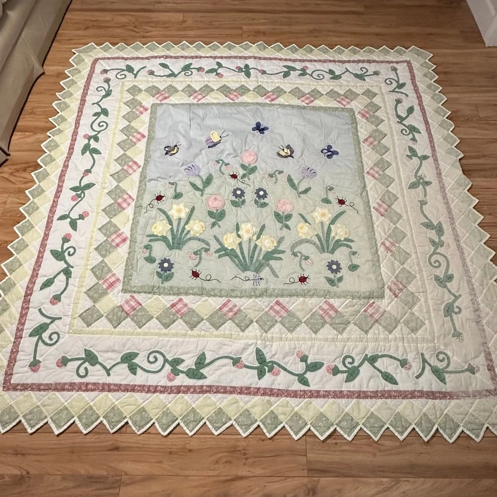 Vtg Style Floral Patchwork Quilt Applique Butterflies Prairie Point Edge 80''